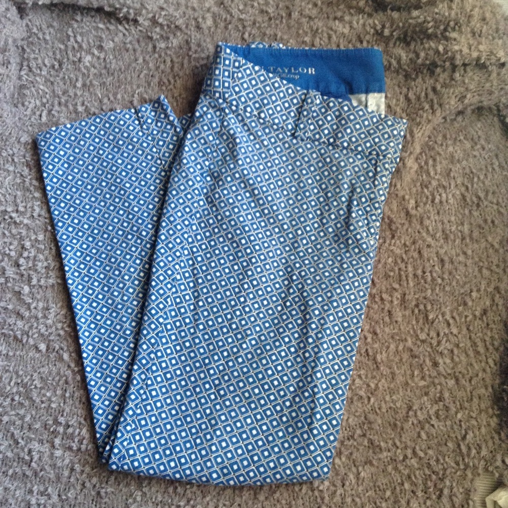 Ann Taylor Carnige Crop Pants